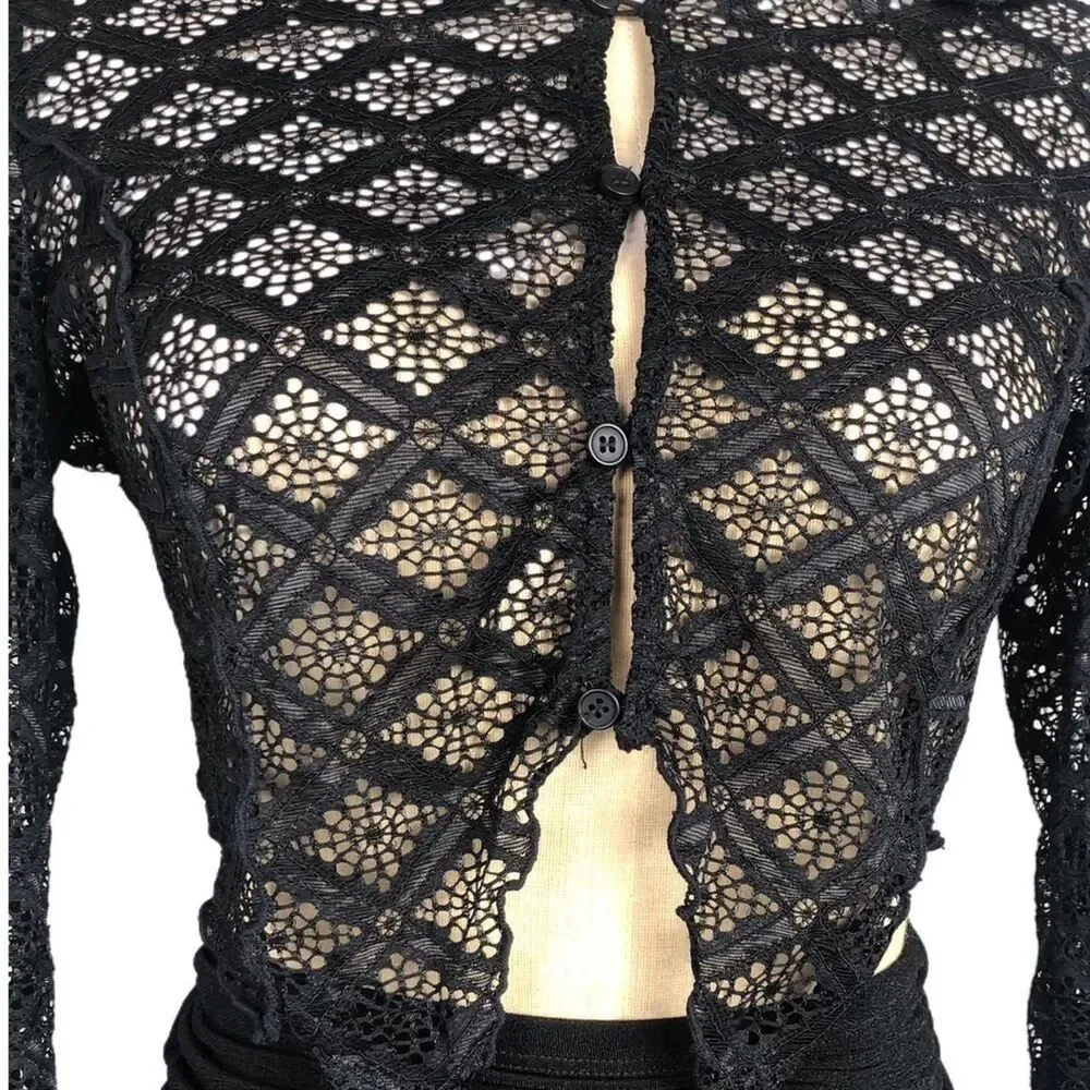 Women's Black Button up Crop-top - Picture 5 of 6